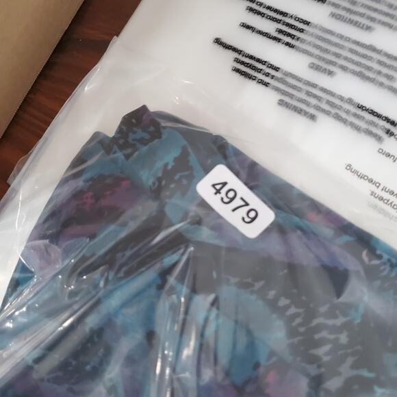 Y2K Fairy Grunge Whimsigoth INC Shirt Womens Large Blue Purple Abstract - Picture 7 of 7